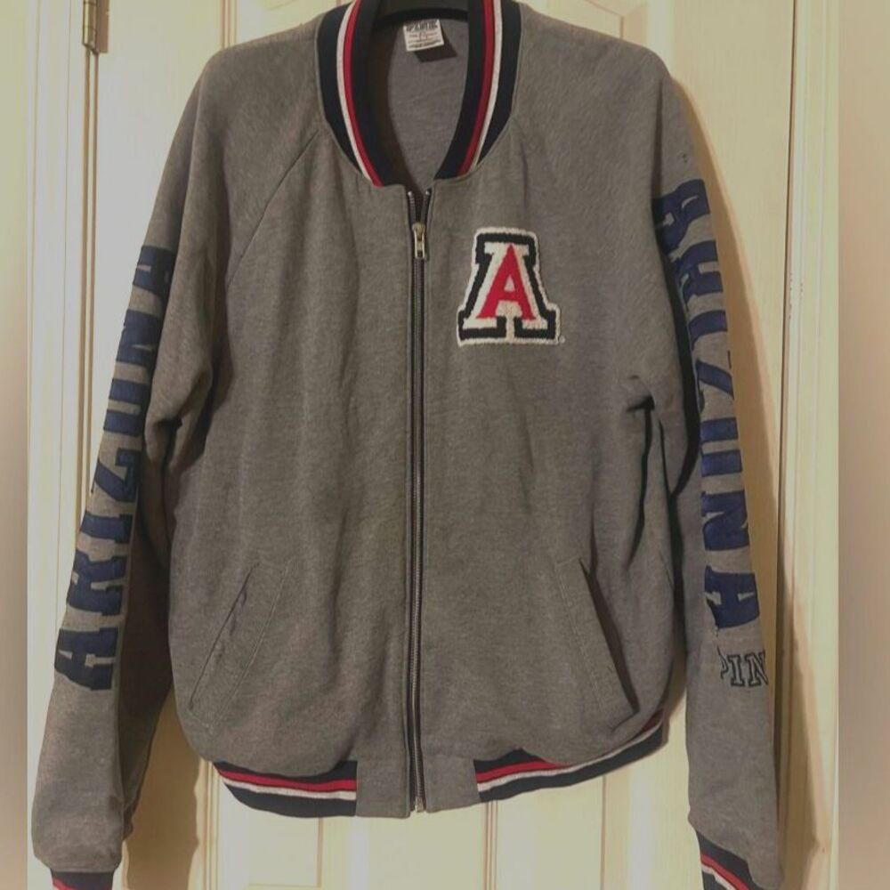 VICTORIAS SECRET PINK BLING COLLEGIATE
ARIZONA FULL ZIP POCKETS VARSITY JACKET